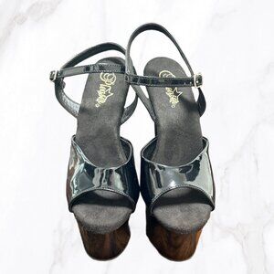 Pleaser Women's Black Patent Leather Adore 7" Heels, Size 10